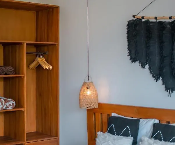 Lisy - Spacious 4br With Large Swimming Pool * Canggu (Bali)
