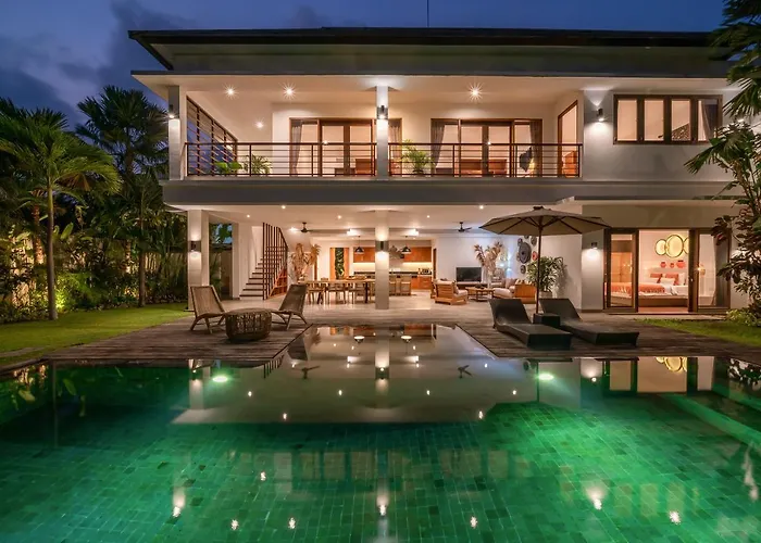 Lisy - Spacious 4br With Large Swimming Pool * Canggu (Bali)