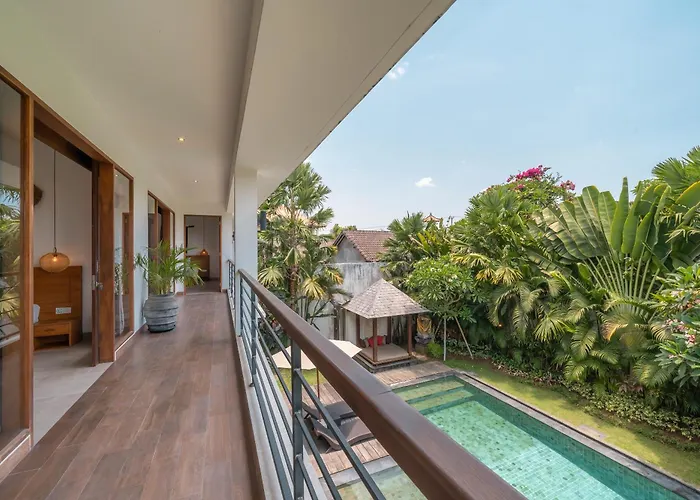 Villa Lisy - Spacious 4br With Large Swimming Pool *