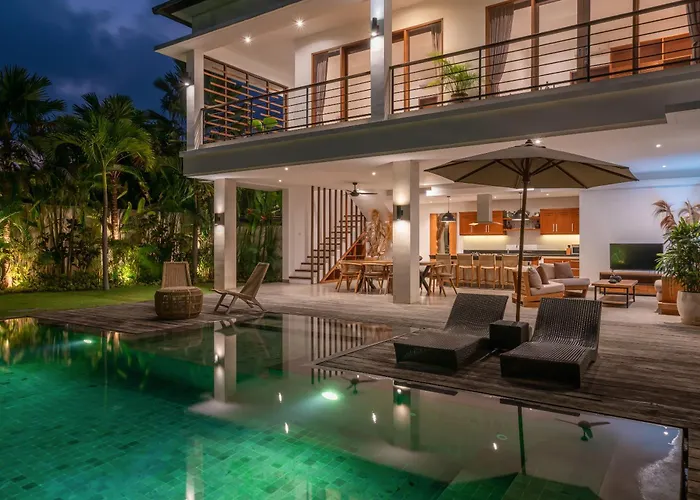 Villa Lisy - Spacious 4br With Large Swimming Pool *